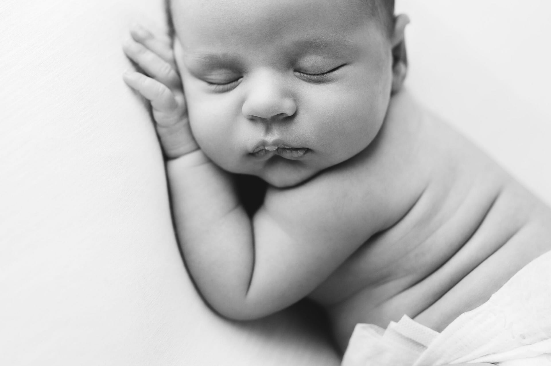 fotografia newborn studio magenta